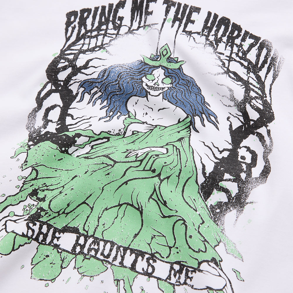 She Haunts Me Longsleeve